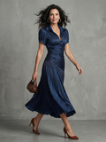 Theodora | Vestido Midi às Riscas com Cintura Plissada