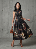 Greta | Vestido Midi Floral Plissado com Decote Alto e Abertura em Gota