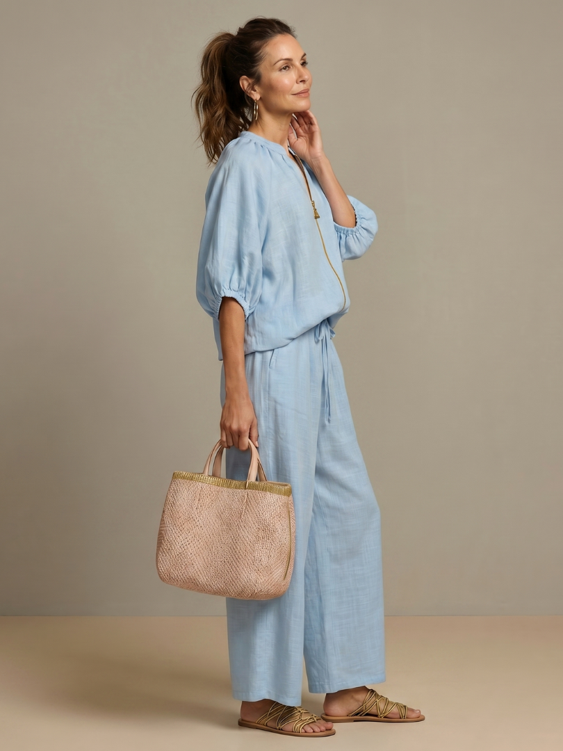 Natalia | Conjunto com Blusa de Fecho e Calças de Perna Larga