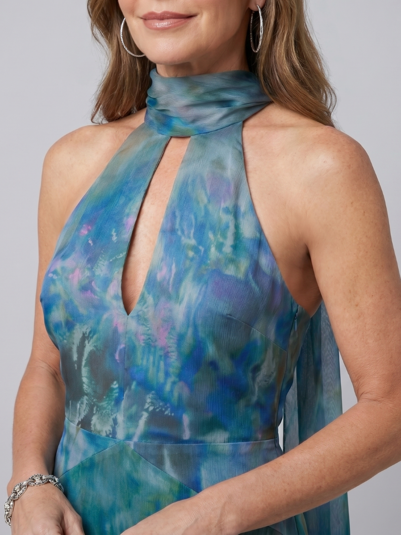 Juniper | Vestido Maxi Halter Sem Mangas com Abertura em Gota