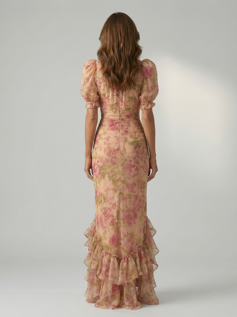Vianne | Vestido Maxi com Decote Alto Delicado