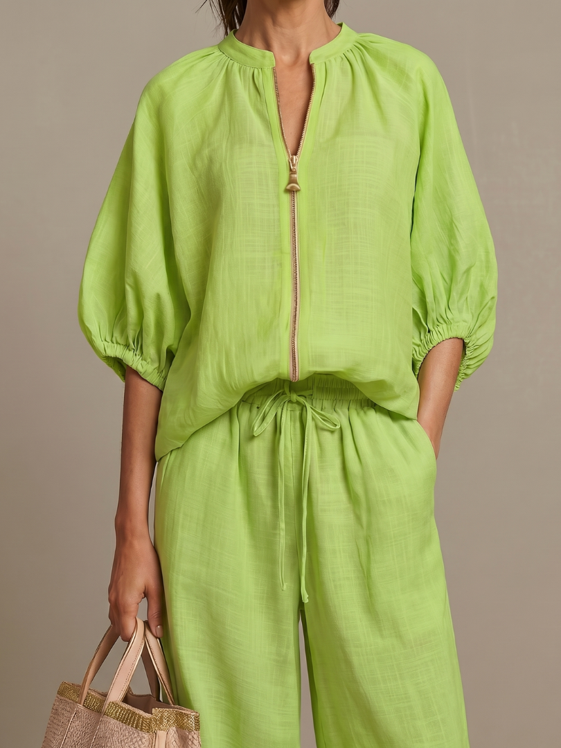 Natalia | Conjunto com Blusa de Fecho e Calças de Perna Larga