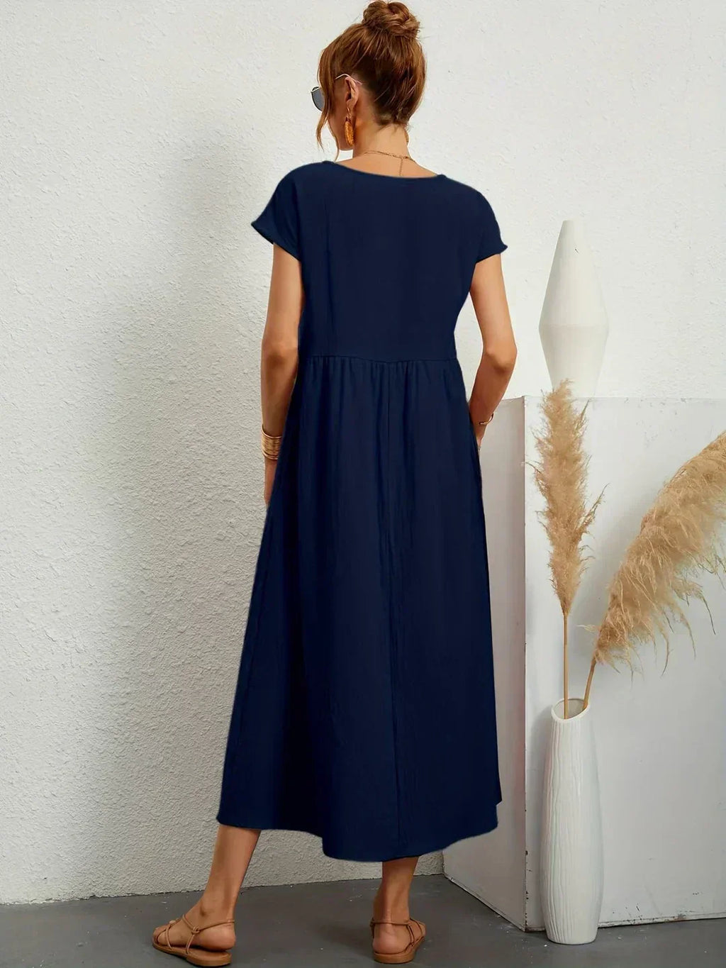 Gabrielle™ | Vestido Midi Fluido de Elegância Atemporal