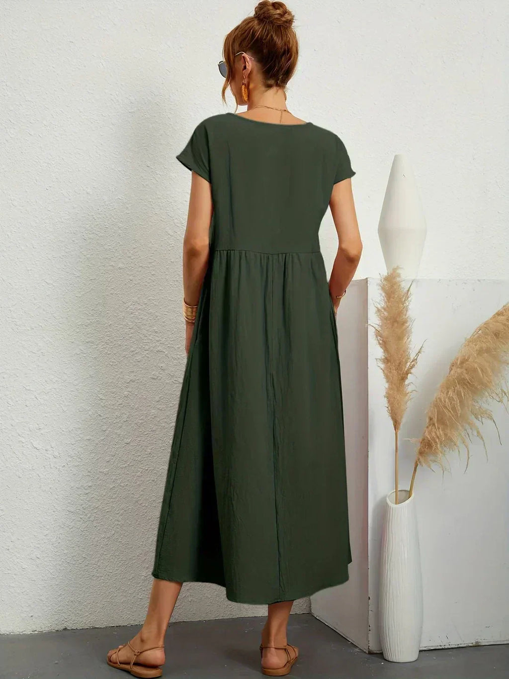 Gabrielle™ | Vestido Midi Fluido de Elegância Atemporal