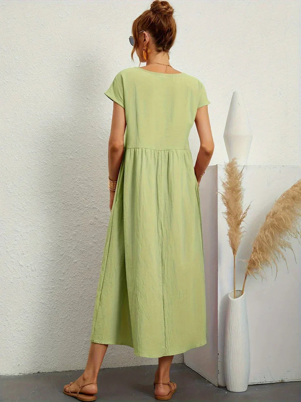 Gabrielle™ | Vestido Midi Fluido de Elegância Atemporal