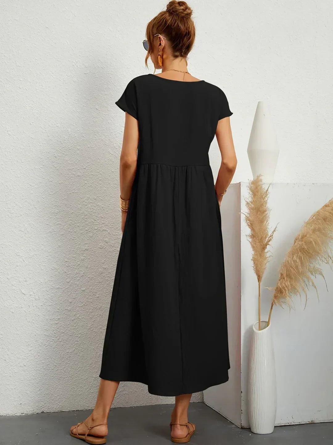 Gabrielle™ | Vestido Midi Fluido de Elegância Atemporal